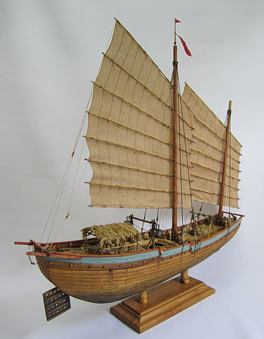Модель корабля для интерьера. Китайская джонка